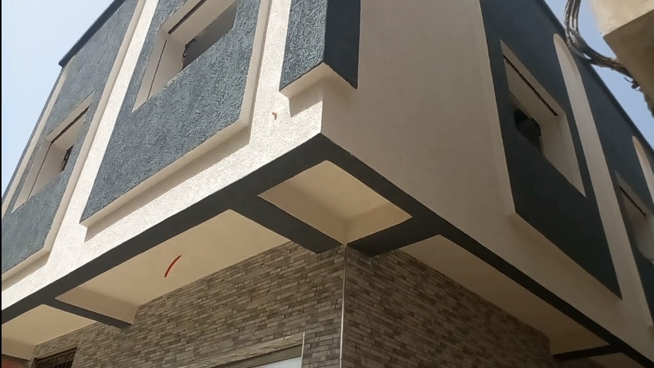 دار للبيع في العوامة 60 مترو لاكاب كراج وطبقة مقابيل حتا روبريز  0630298833