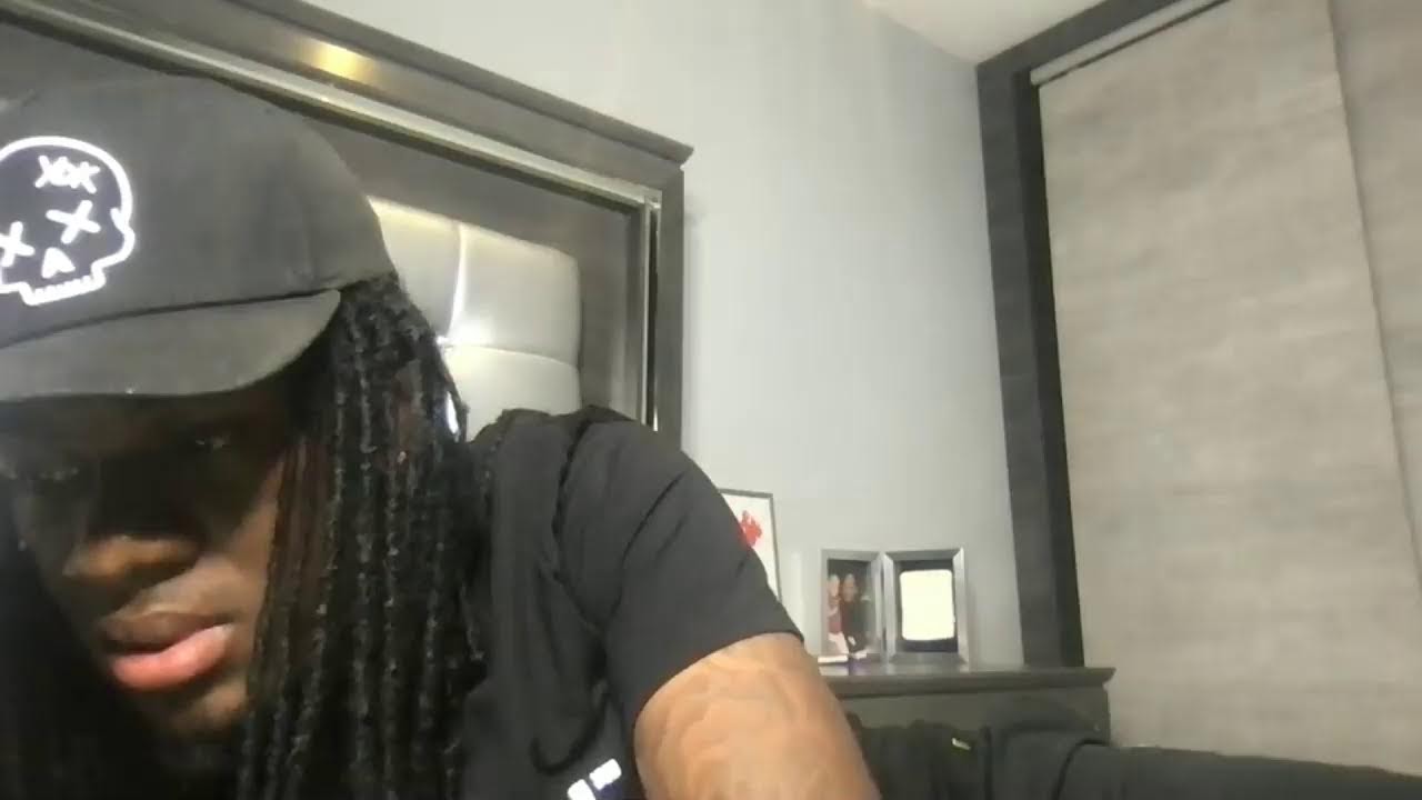LIVE WITH GREY