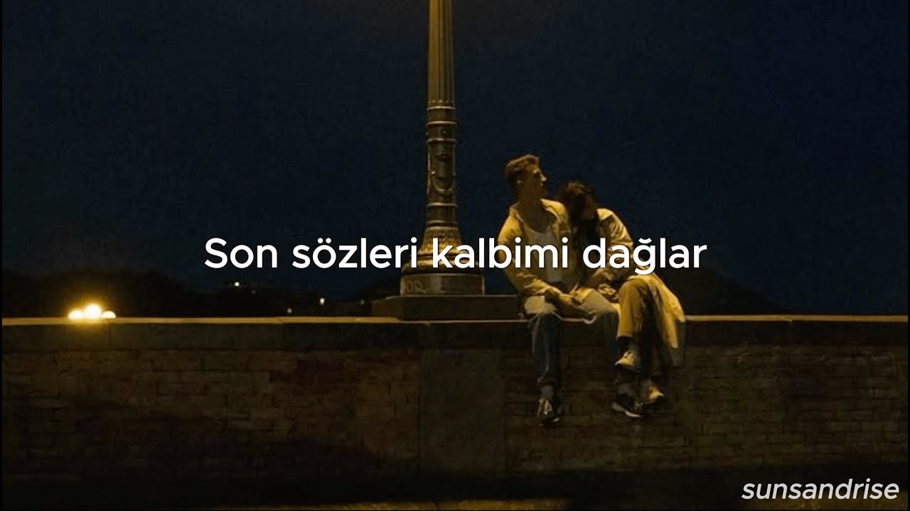 Can Ozan - Acıtır Gibi Severek (Sözleri)