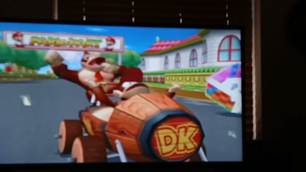 Mario Kart Double Dash: Fire Flower Cup Donkey Kong + Diddy Kong 50cc