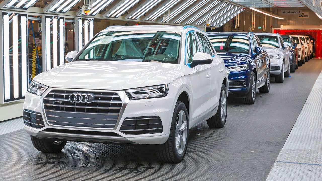Audi Q5 - Production Line
