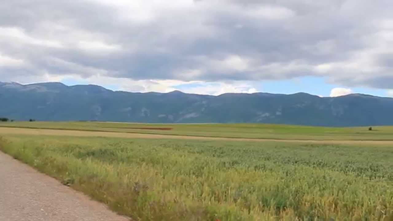 Western Kosovo plain near Peć/Peja - Metohijska ravnica pored Peći