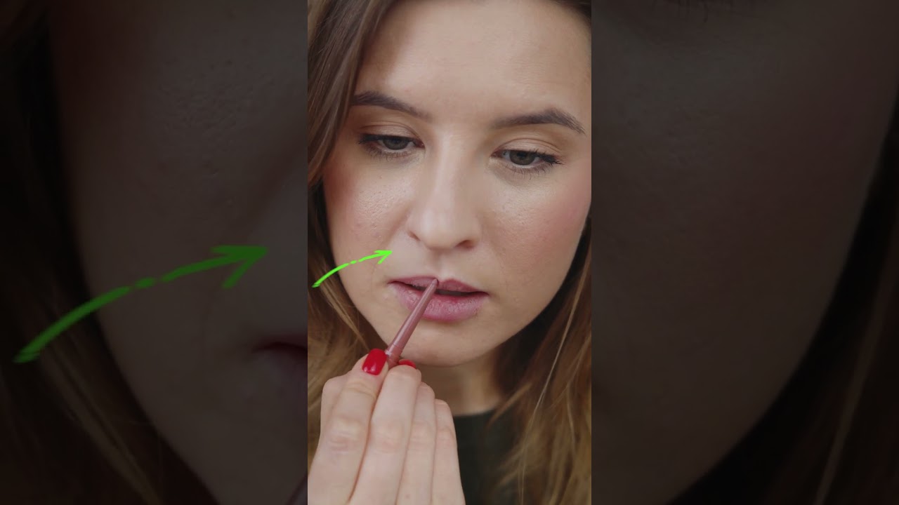 Poznaj nasz TIP na większe usta! #makeup #lipstick #hebe