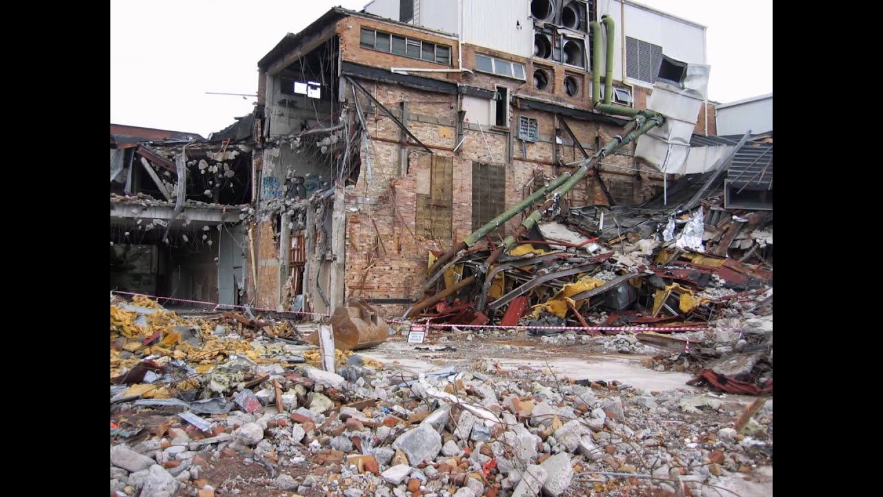 ABC Gore Hill demolition. Sydney 2007.