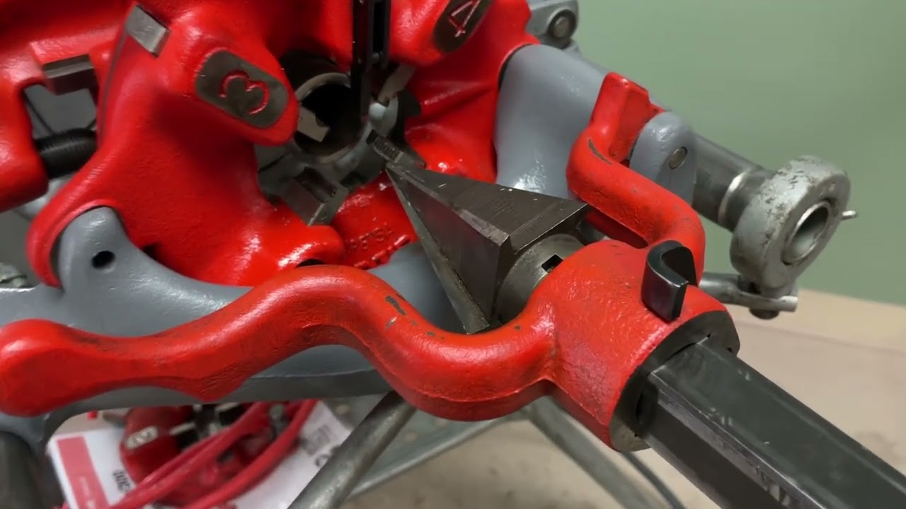 Ridgid 300 Pipe Threader R349