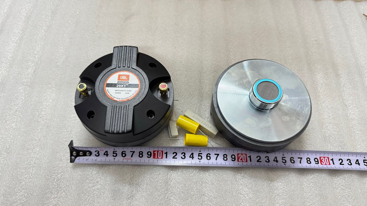 Rẻ bèo giàu nghèo ai cũng chơi được tép kèn 450 jbl china. Đt: 0904612323