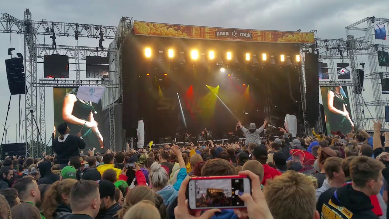 Skillet - Hero ( Nova rock 2018)