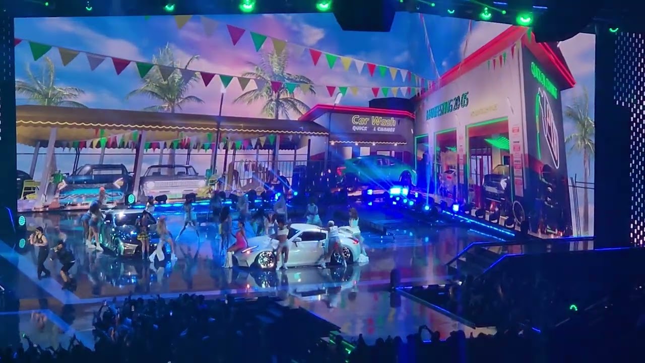 Live: Feid & Yandel - Fecha/Brickell - LAMAs Las Vegas