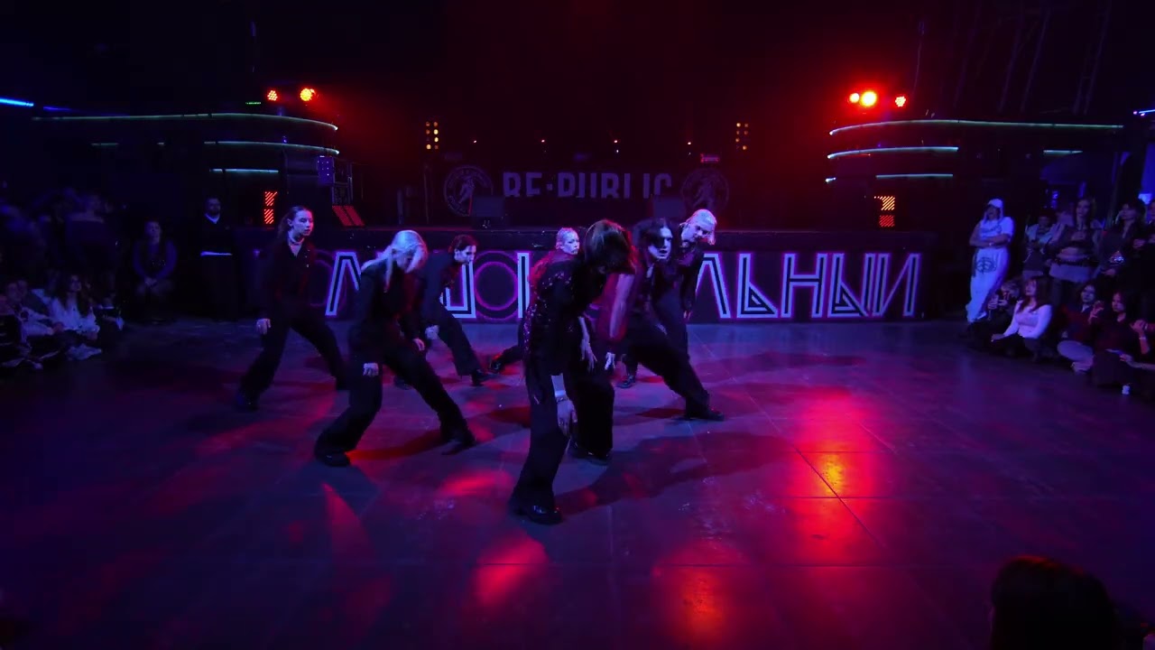 20. Misfits (ENHYPEN - Chaconne)