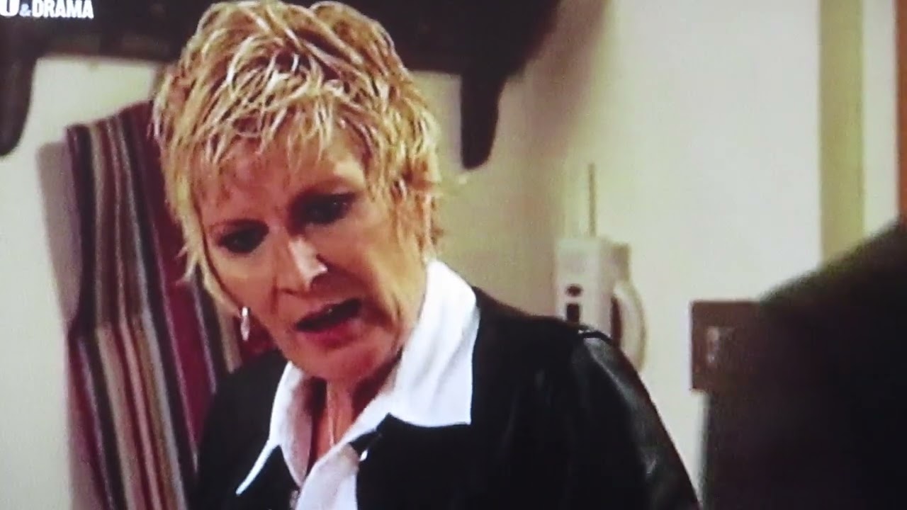 Eastenders Oct 2009 Shirley seeks job from Jack