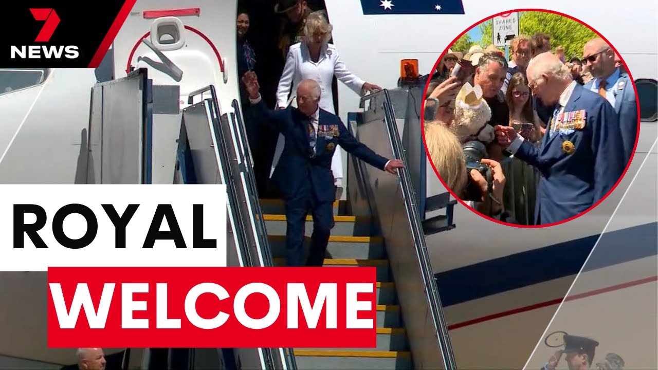 King Charles and Queen Camilla arrive to huge crowds in Canberra on 2024 royal tour | 7NEWS