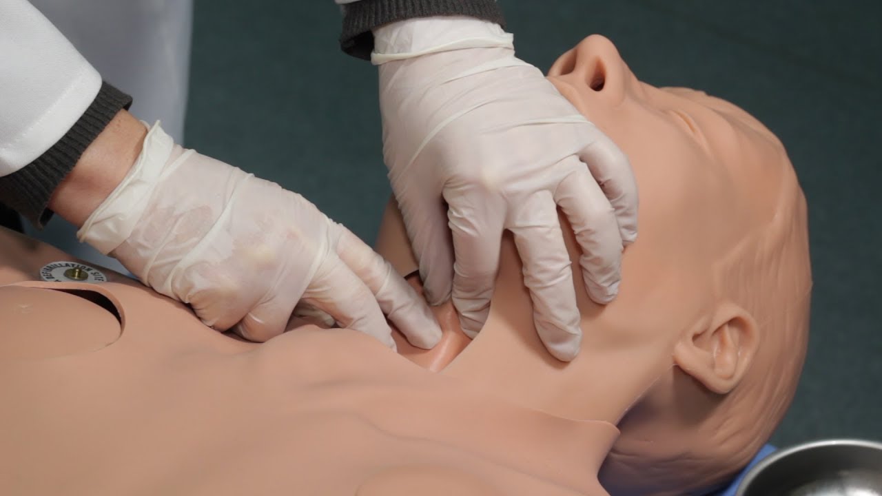 Техника выполнения экстренной коникотомии