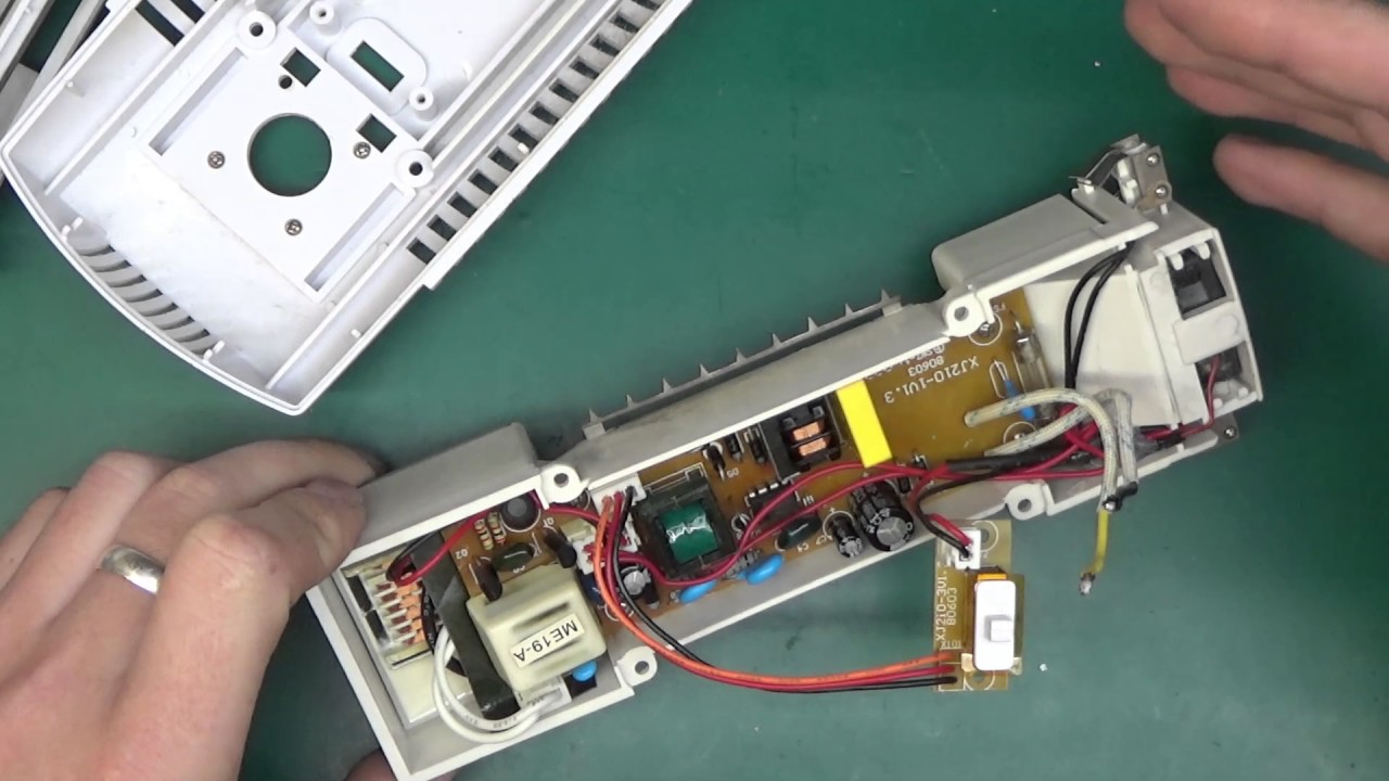 Look inside ionic air purifier with UV steriliser