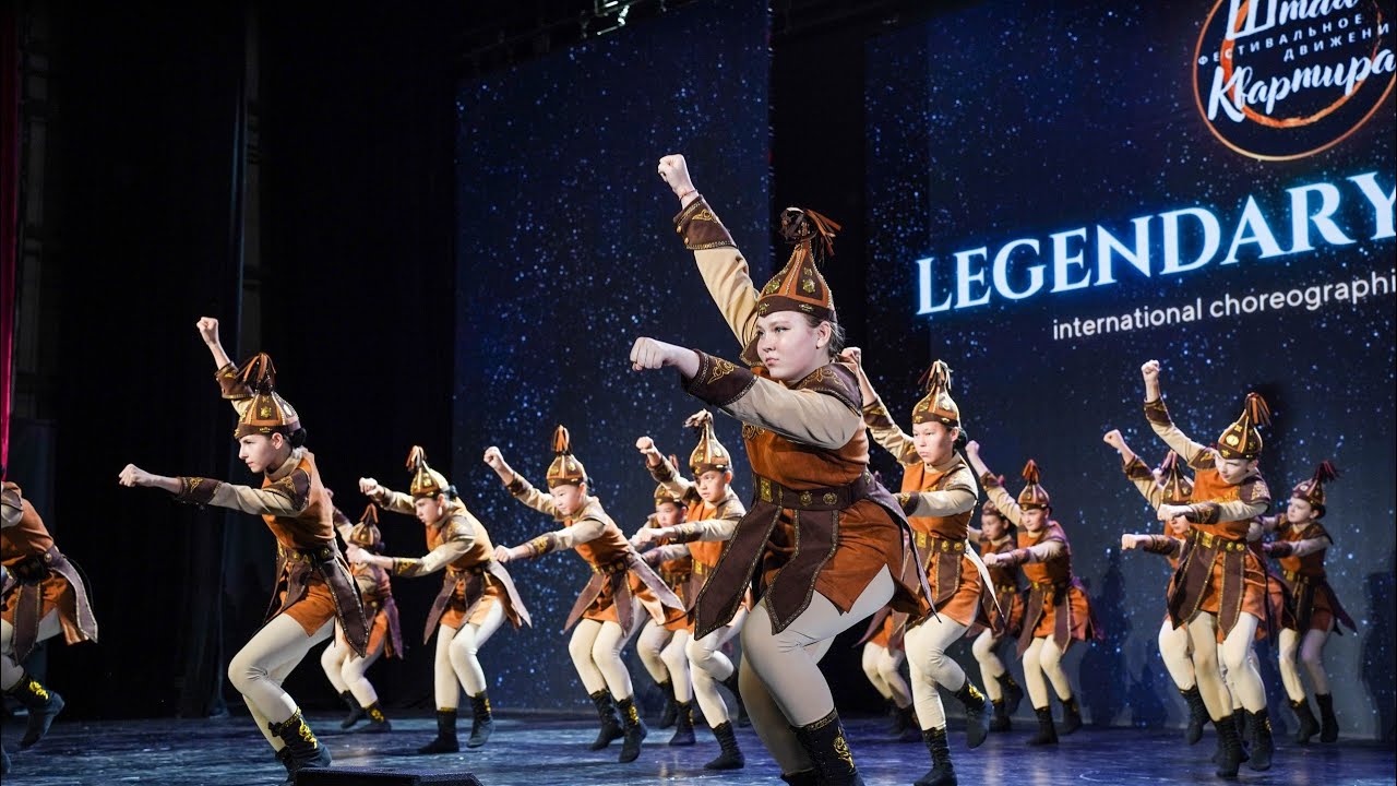 Ансамбль «АйЖан», город Алматы. Стилизованно-казахский танец «Арулар рухы»