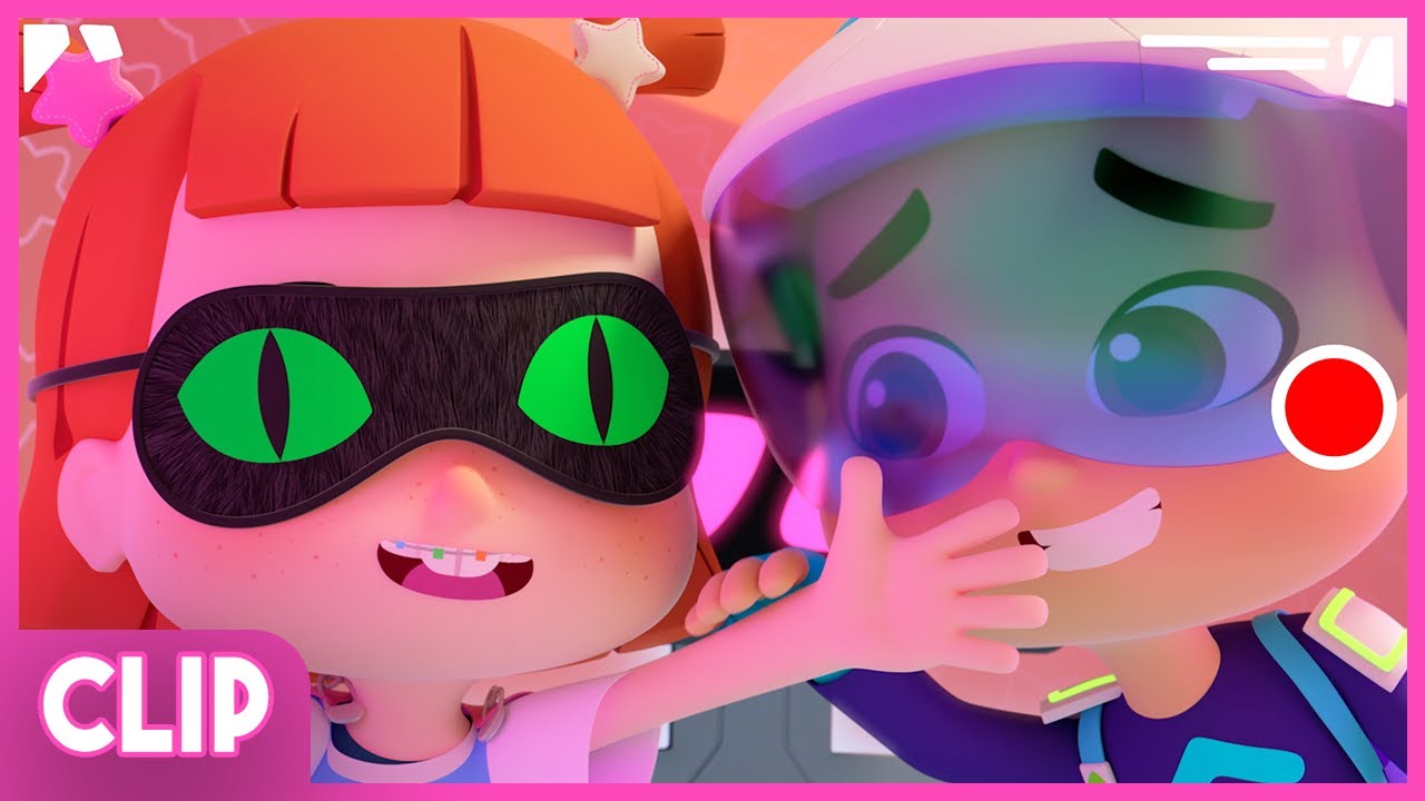 Starbeam's Biggest Fan Meets Boost! | Starbeam on Netflix