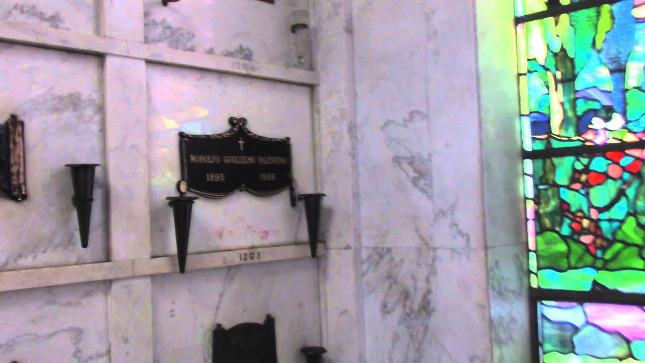 Rudolph Valentino's Final Resting Place