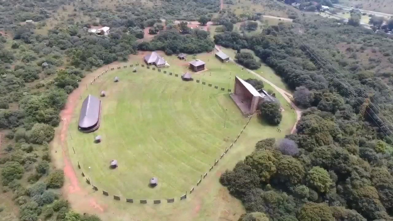 Flight of the Phantom: 2:  Kloofendal Nature reserve, Roodepoort, South Africa