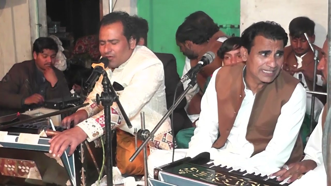 be khud kiye dete hai jashn e fareed sabar [11]