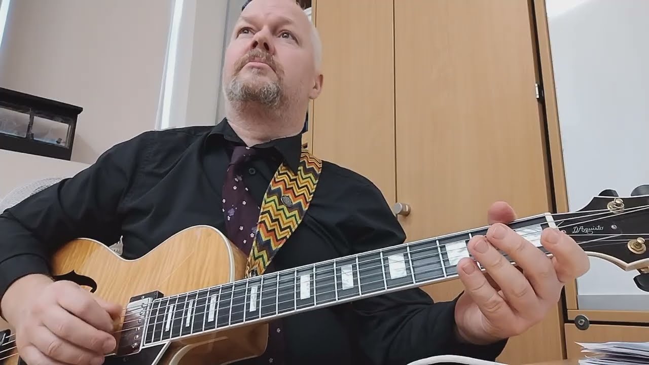 How to play Chan Chan - Cuban electric guitar 