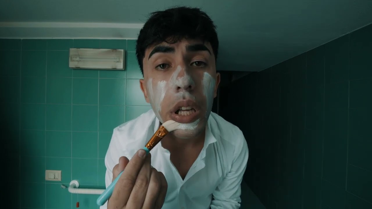 Berna - DIMENTICARE IL TUO NOME (Short Visual Video)