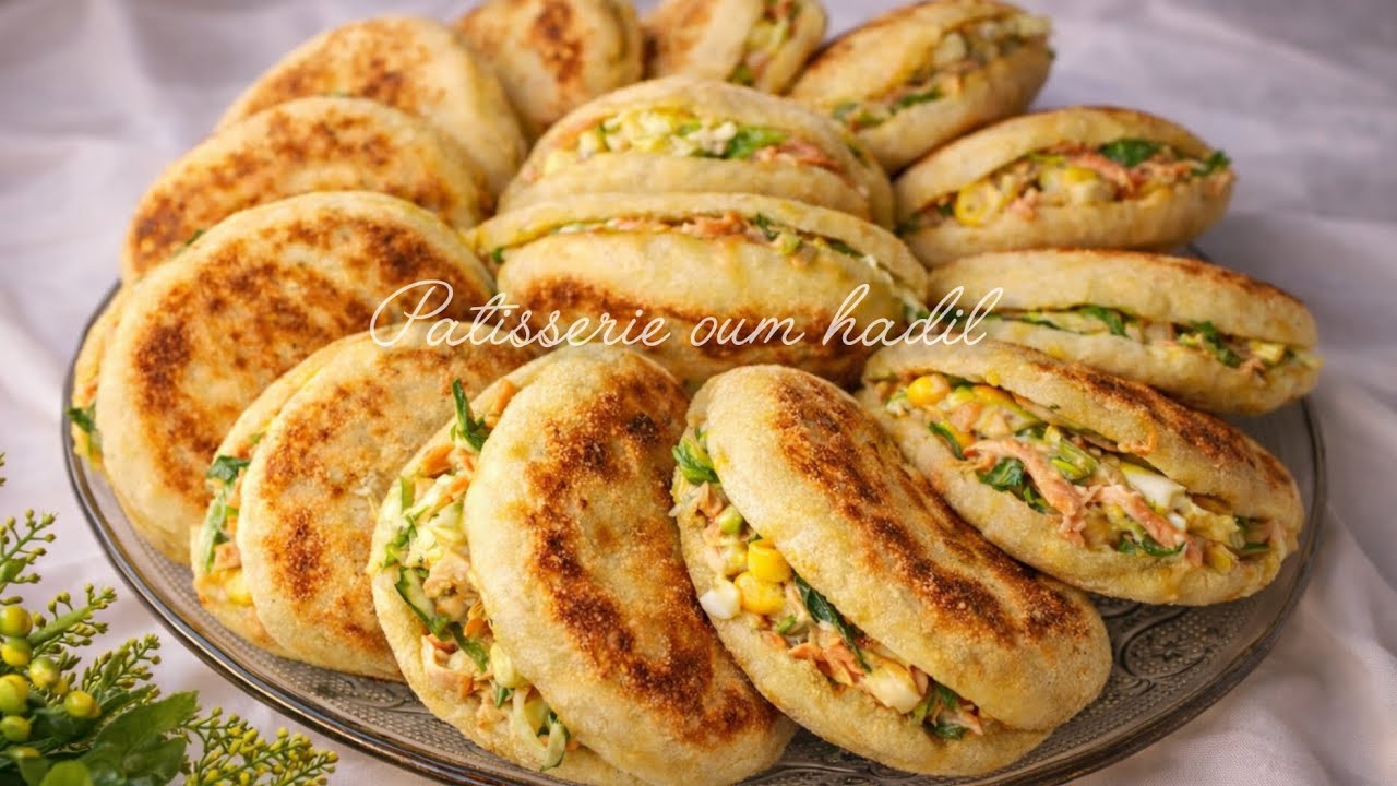 ميني بطبوط معمر  بلا تمارا ساهل وسريع كيجي منفوخ خاوي من داخل متشبعوش منو👌 سجلوه عندكم لرمضان 😉