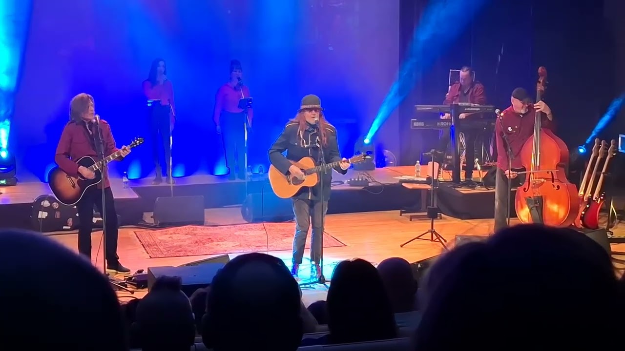 Pelle Miljoona Band - Vaeltavien Saddhujen matkaan (Pelle 70 - Hamina 4.10.2025)