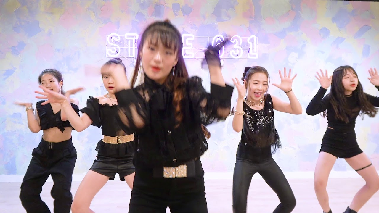 [RED STAGE] #키즈댄스 - #팬시 (FANCY) / cover by #마이라벨 (MyLabel)