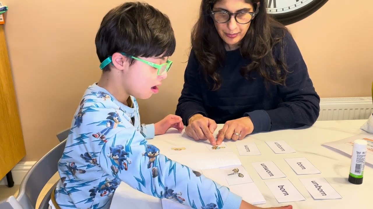 This week - 0113 Reading: Sight Word Learning - school spelling word matching