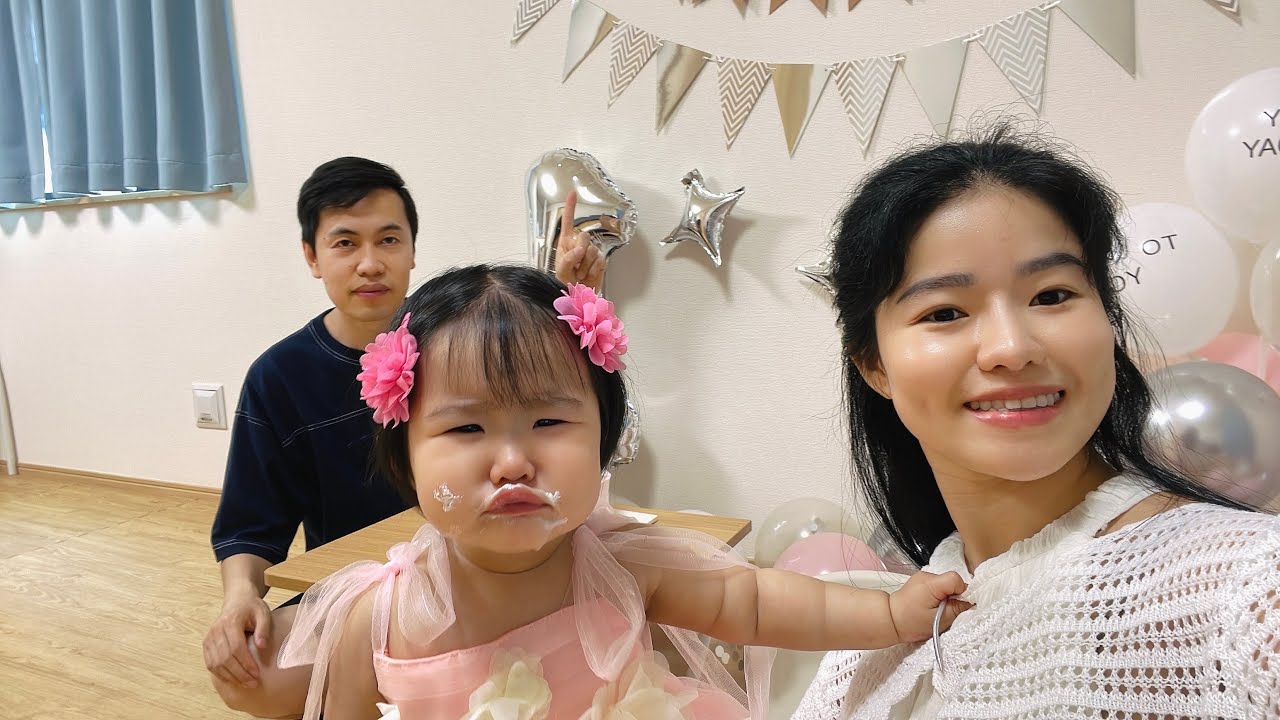 Chồng Trung lần đầu ăn bún riêu cua Việt Nam| cuộc sống tại Nhật của gia đình Trung- Mông- Việt