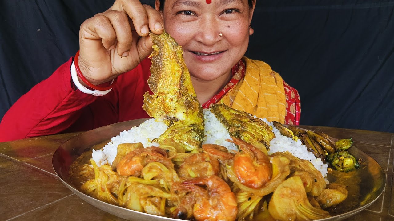 ভাত কাঠাল দিয়ে চিংড়ি মাছের তরকারি মাছের ঝোল করলা ভাজা