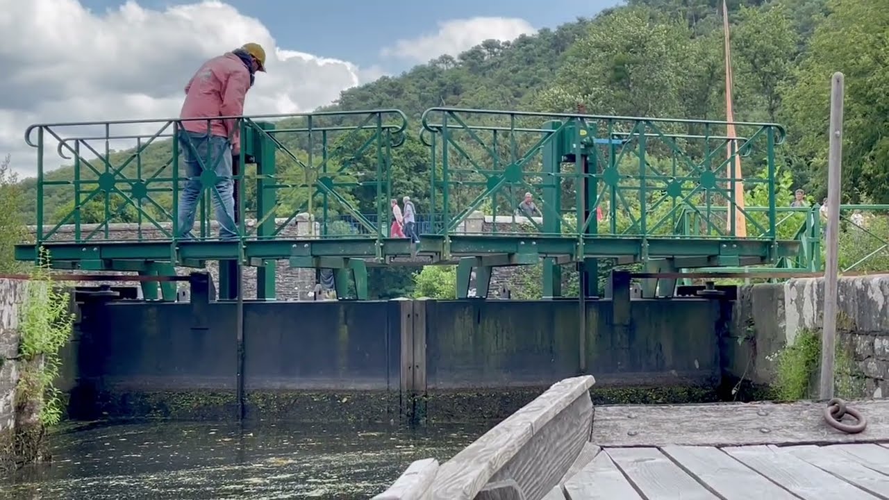 How the Locks Work on a French Canal
