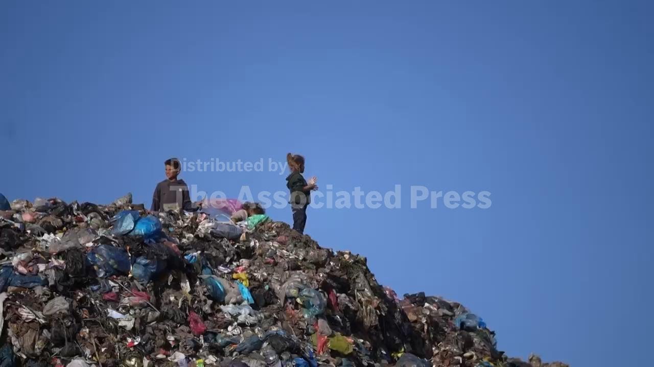 Uncleared piles of trash bring health risks to Palestinians in the Gaza Strip