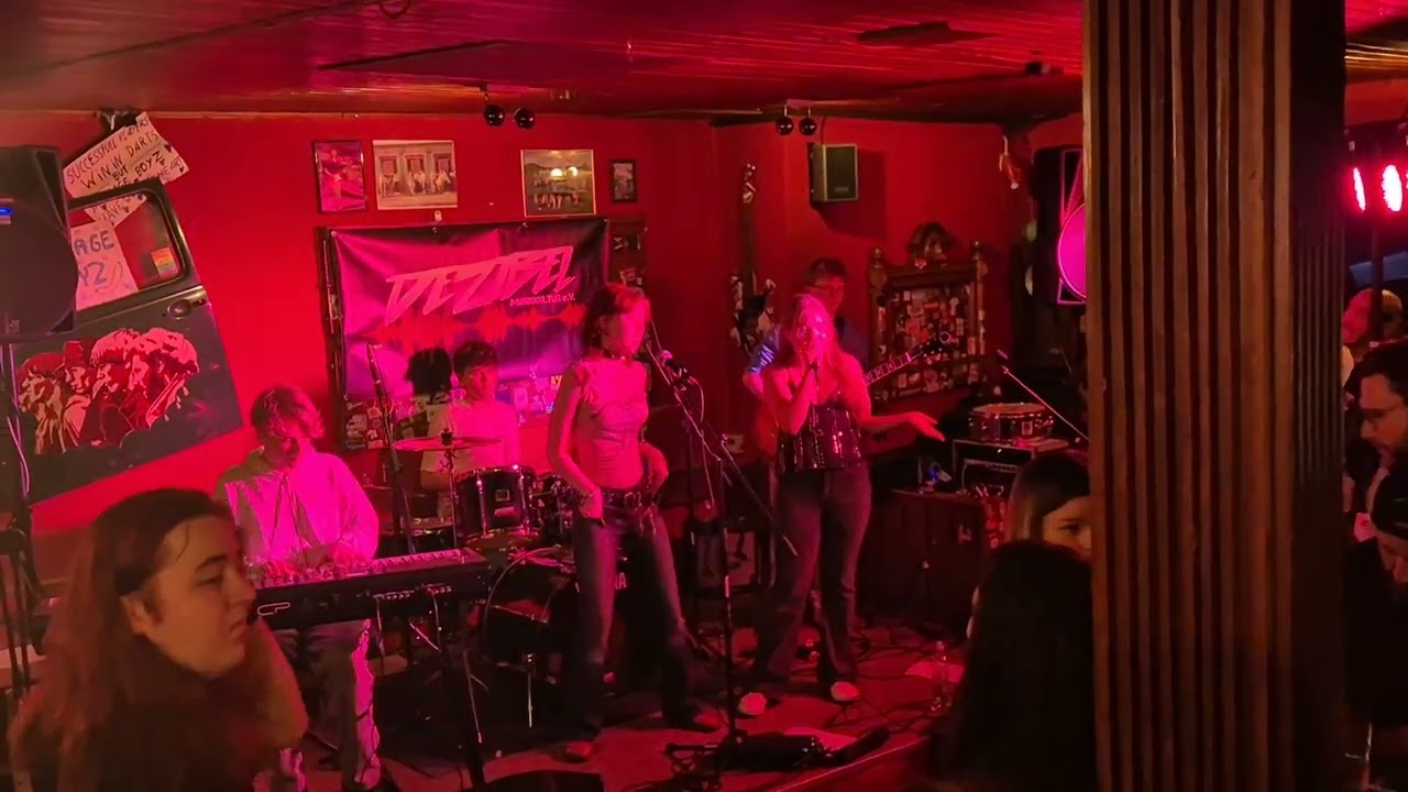 Bluefire Johnny be good Cover Stadtmühle Bensheim 2026