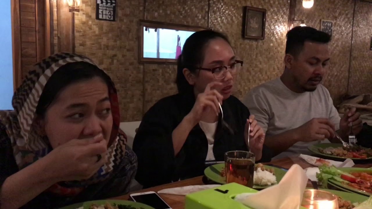Saung Gawir Resto | ARDAN GROUP TOURING | Pangandaran