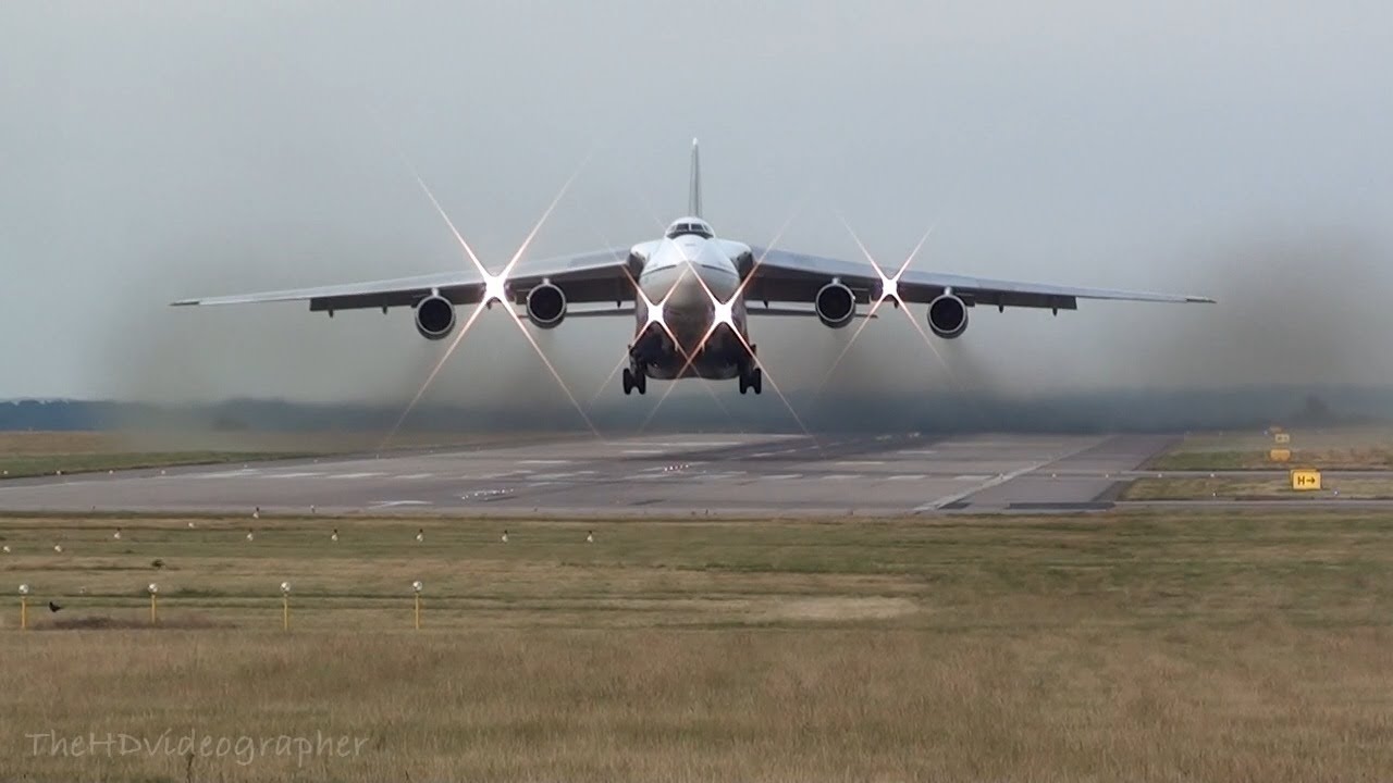 Antonov AN-124 Heavy Takeoff at East Midlands Airport