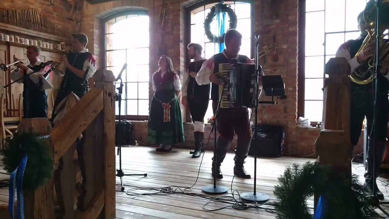 Šmarnogorski Kvintet - Fest im Walde / Dolenjska vabi