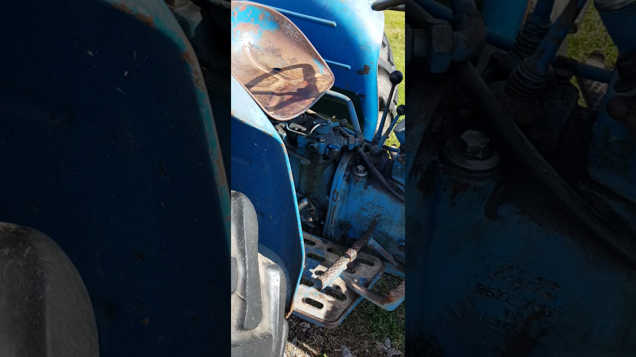 Fordson Dexta start up