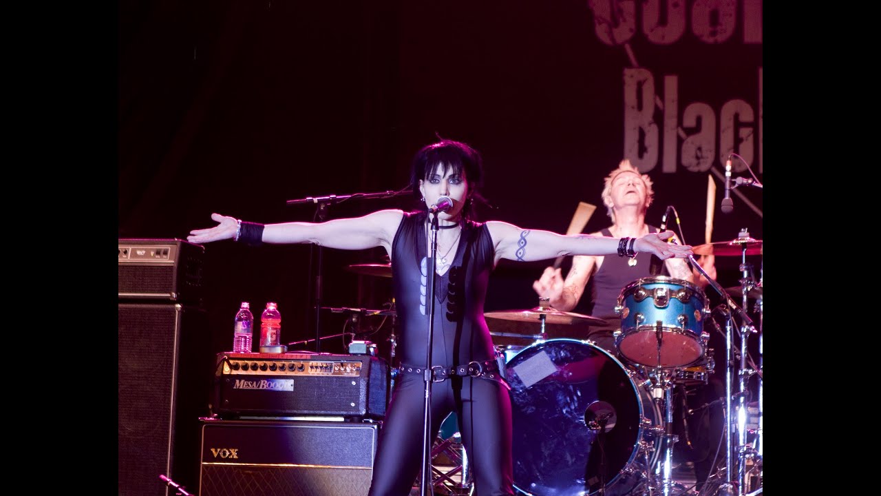 Joan Jett - Crimson and Clover - Tulsa, OK November 2012