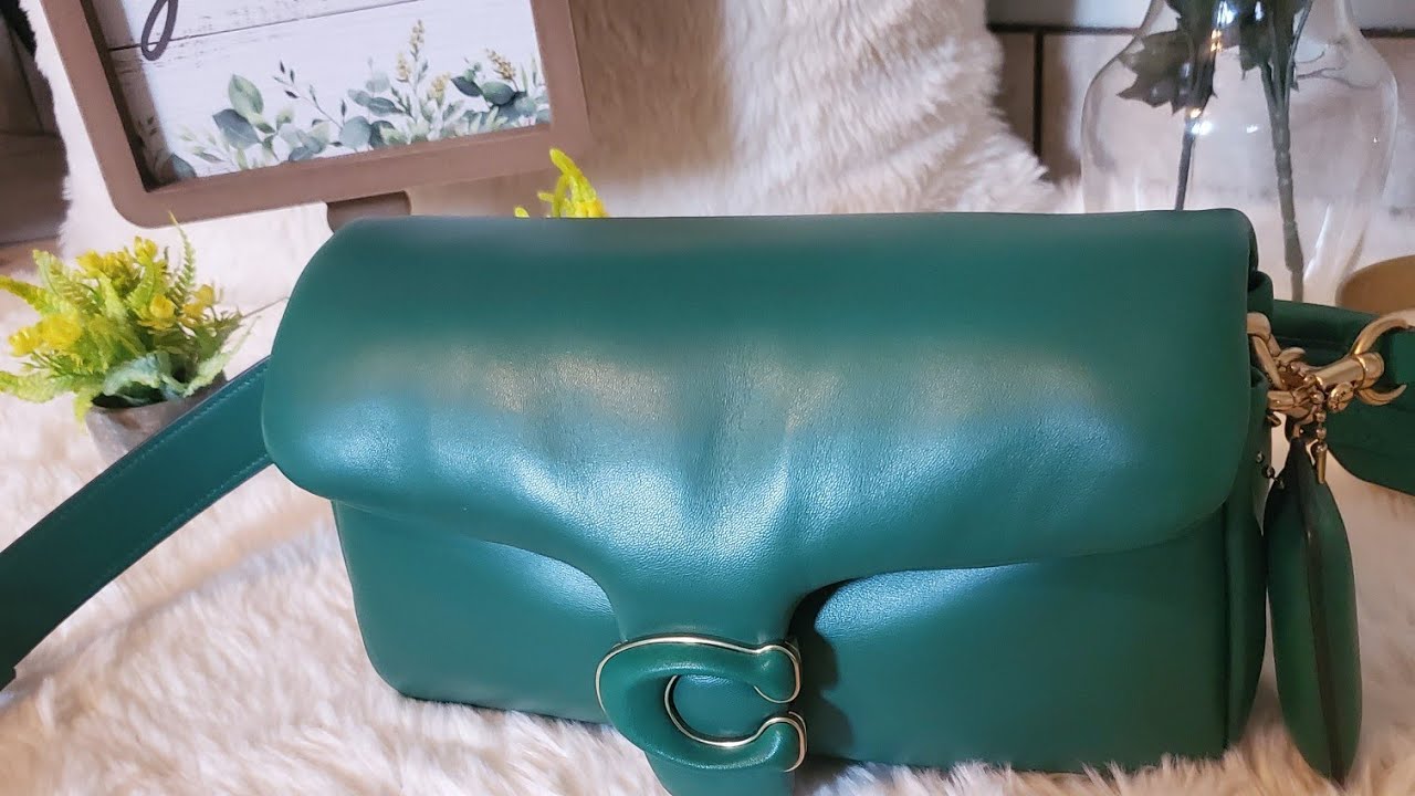 💚 Coach pillow Tabby bag( what’s in my bag)