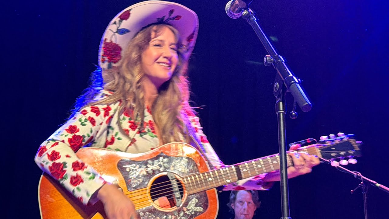 Americanafest Neil Young Tribute Margo Price “Love is Like A Rose” 01/31/26 Hollywood, CA 