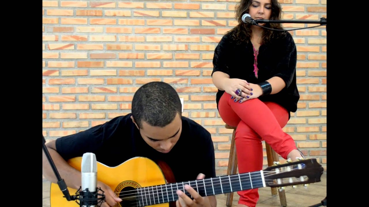 Mais que uma voz - Arão Eduardo e Carol Gualberto