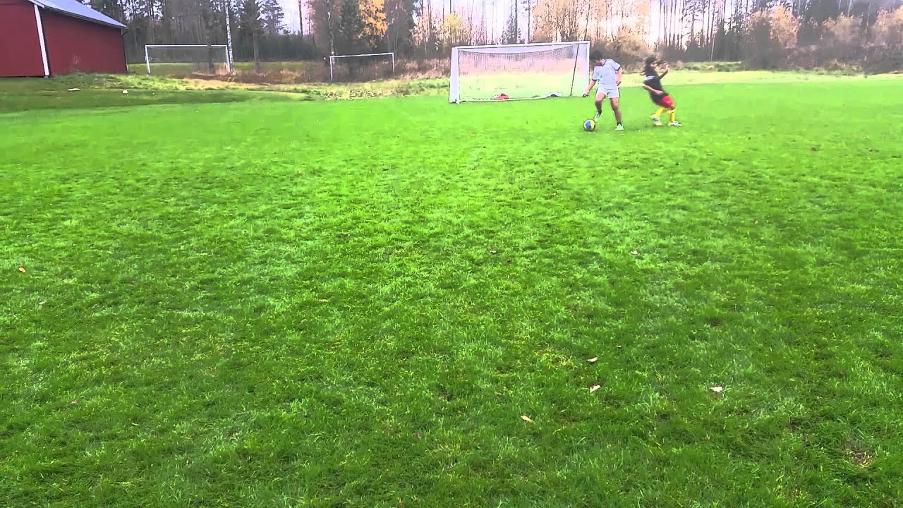 Football chinnur