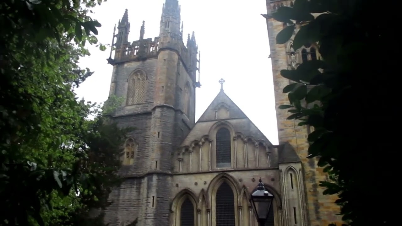 Llandaff Cathedral Clock Chimes 4 o'clock