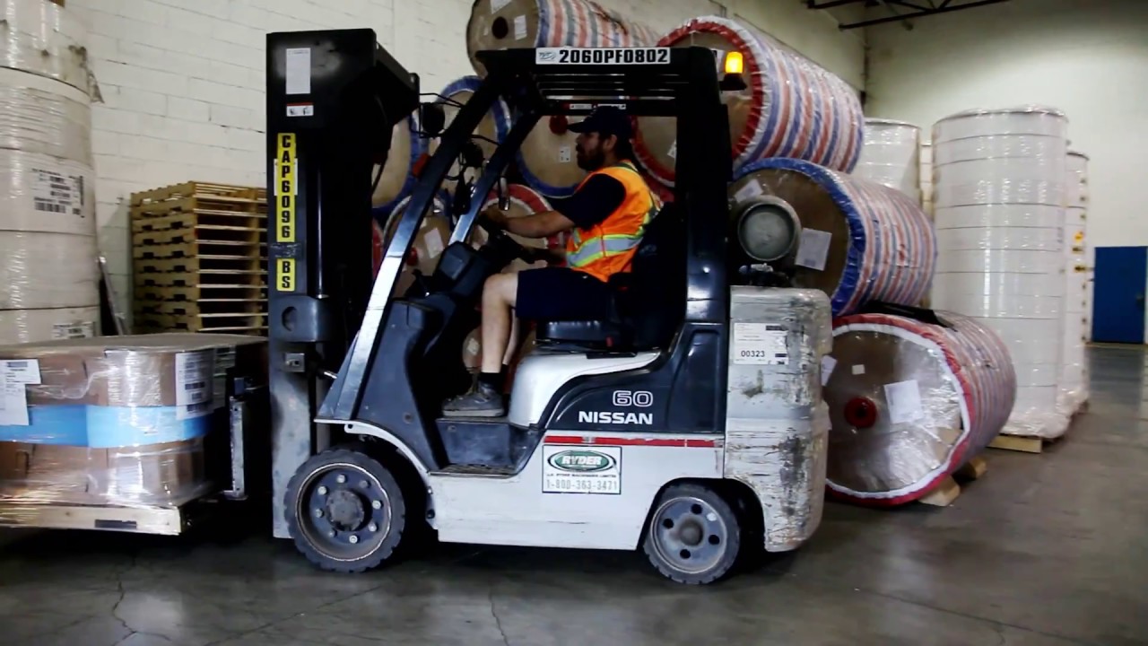 Métier: cariste ou conducteur de chariot élévateur