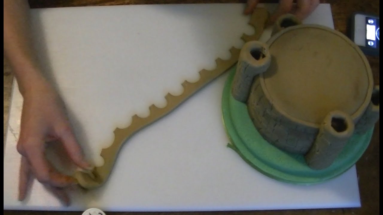 Mini castle cake part 2 making the castle How To Tutorial Zoes Fancy Cakes