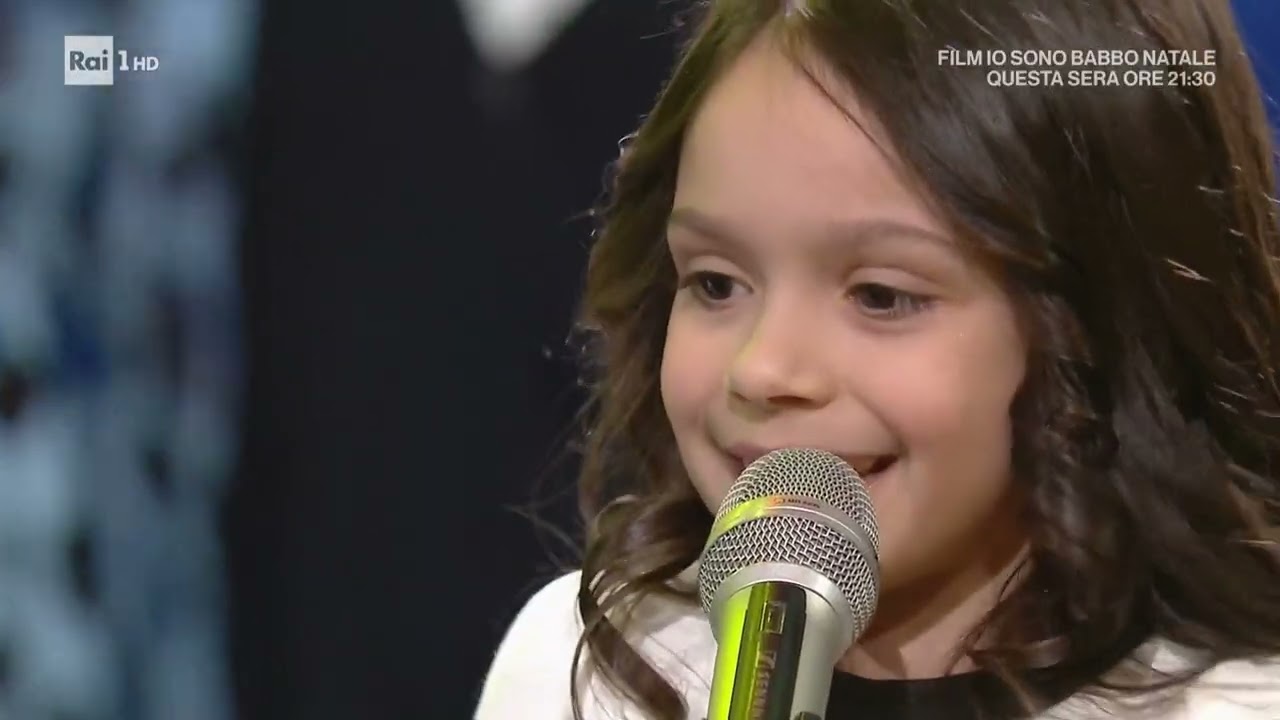 Diana Canta Zanzara PUNTATA 24 DICEMBRE 2022 Carlo Conti intervista.