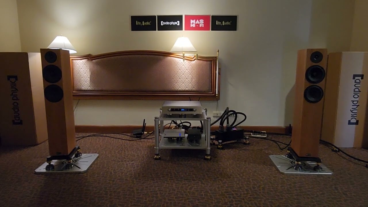 Audio Physic : Classic 8 × Primare : i35 Prisma × Life Audio : Cables , Racks , Foot Plate ,
