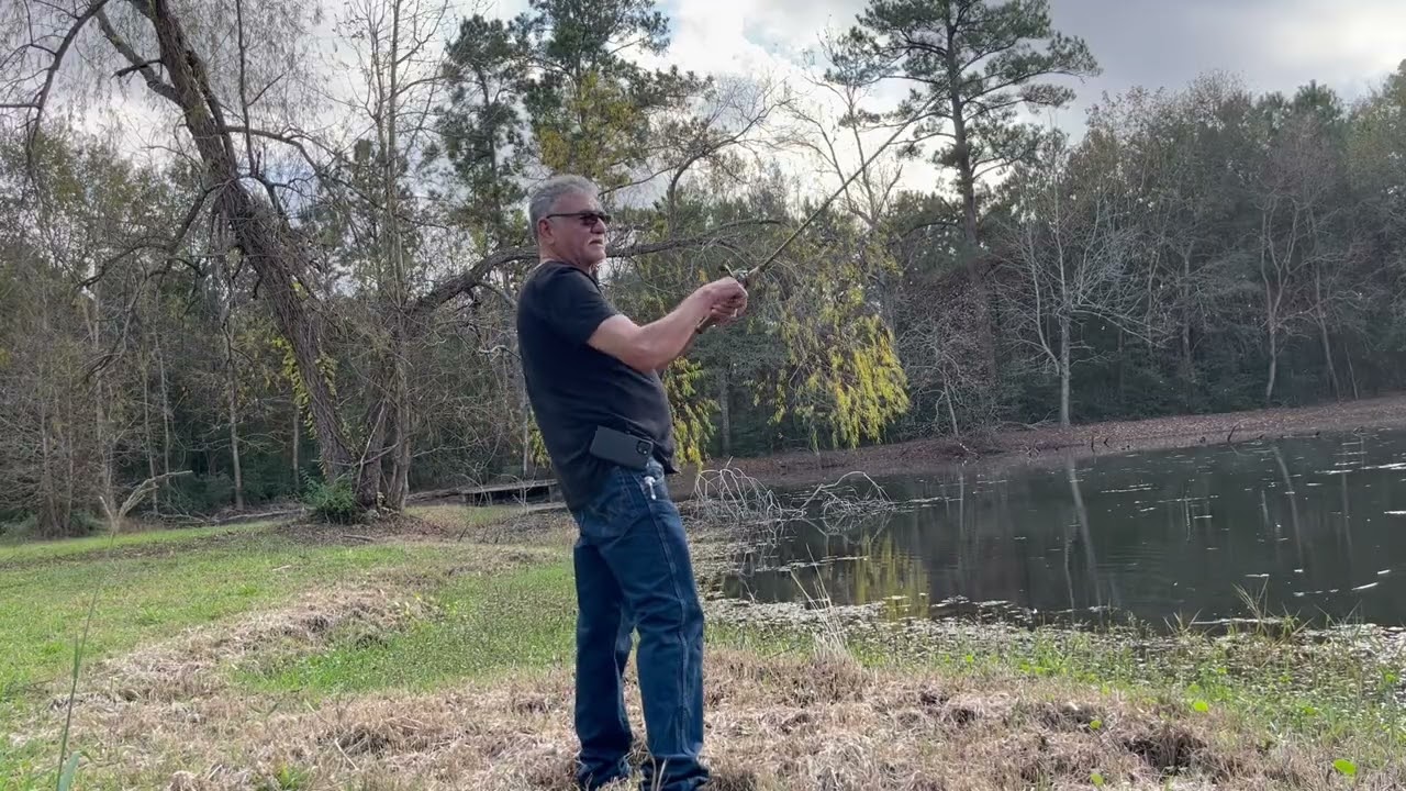 De pesca en mi Laguna en Texas 
