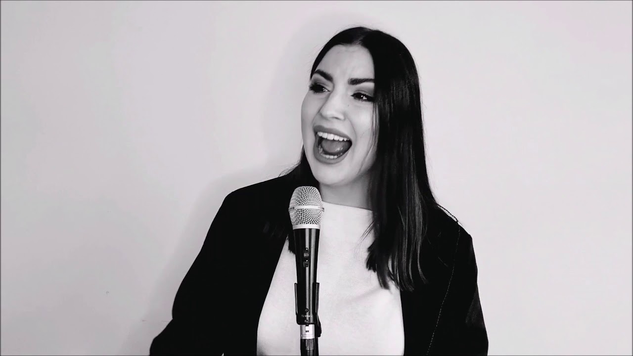 Dziwny jest ten świat - Sara Pach COVER
