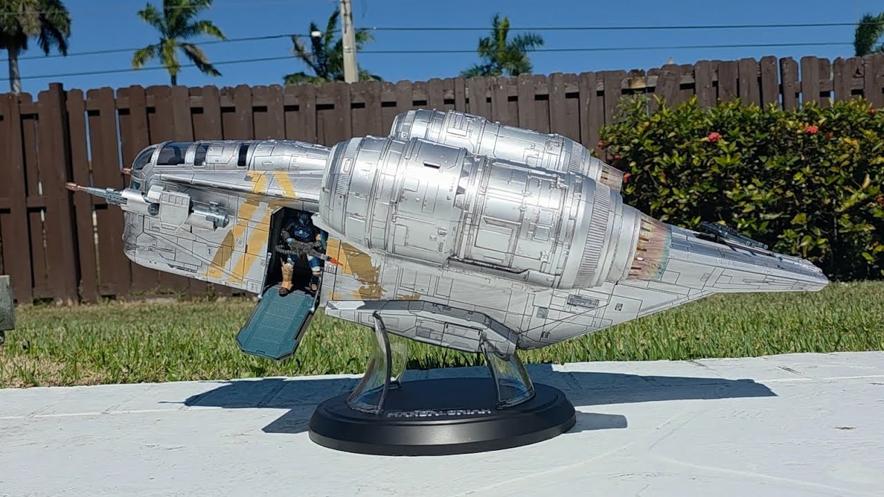 Razor Crest Haslab 2026 Review | The Mandalorian 